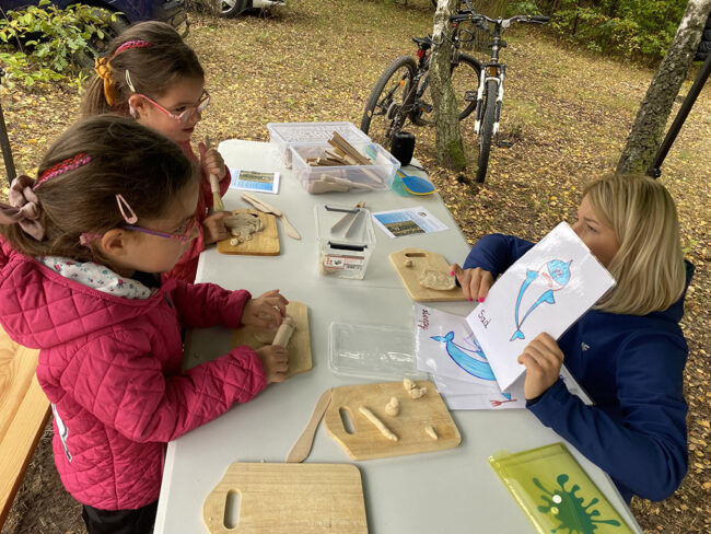 piknik_rodzinny_chotomow_dzieci_warsztaty_sensoryka_angielski